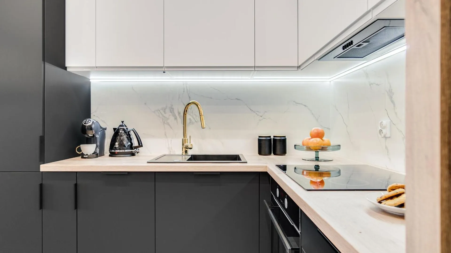 Rent Invest - Quorum Apartamenty Parking Klimatyzacja Wroclaw 0*,