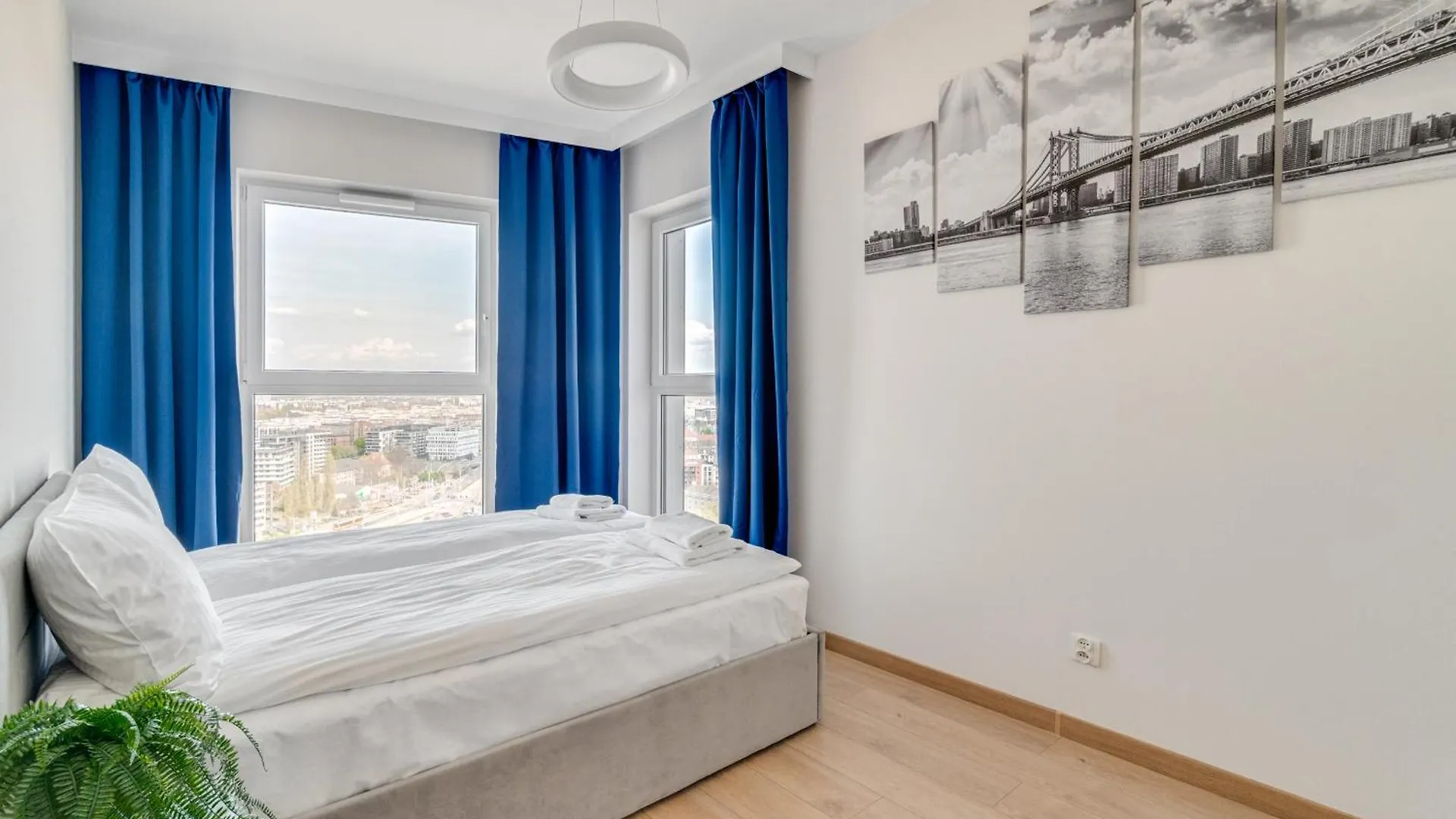 Apartment Rent Invest - Quorum Apartamenty Parking Klimatyzacja Wroclaw