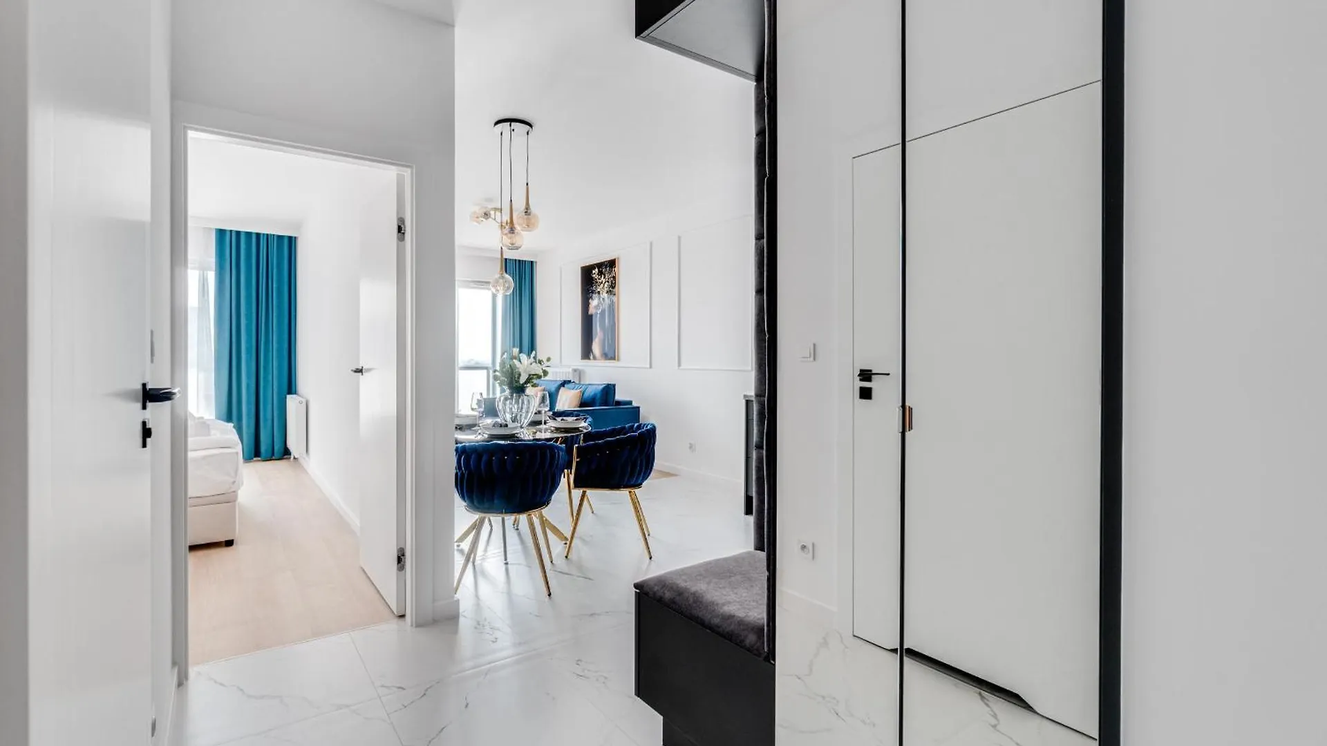 Rent Invest - Quorum Apartamenty Parking Klimatyzacja ヴロツワフ